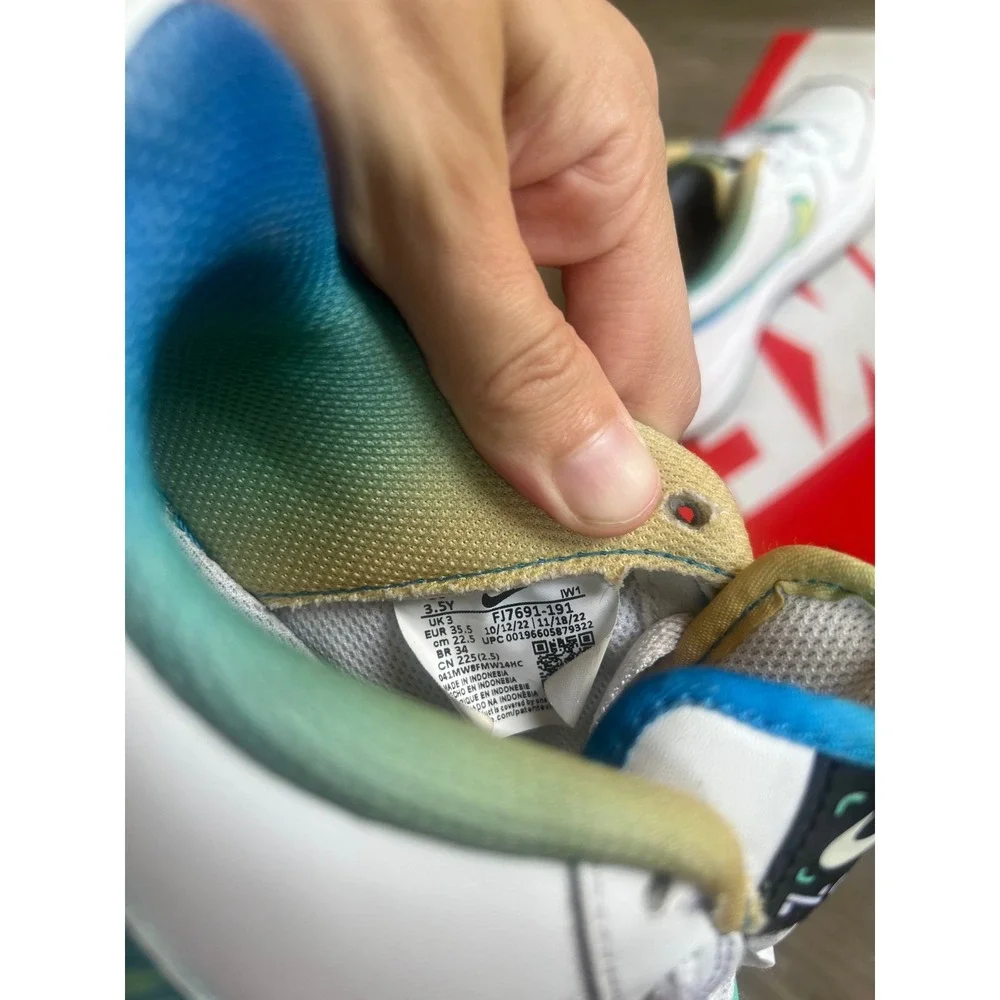 Nike Air Force 1 LV Kids Unlock Your Space FJ7691-191 Size 3.5Y